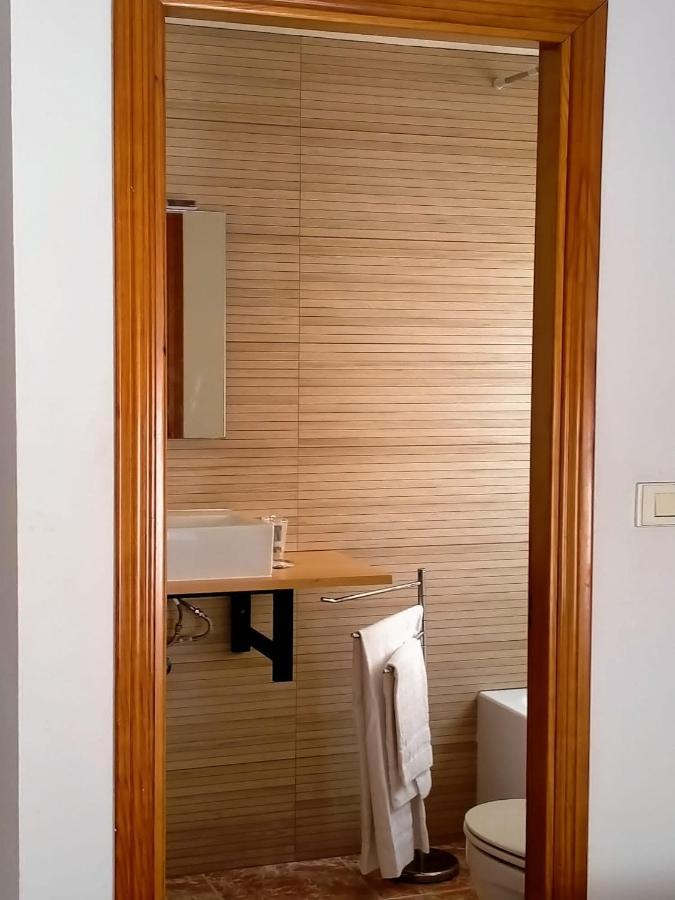Hostal Meson De Paco Кариньена Экстерьер фото